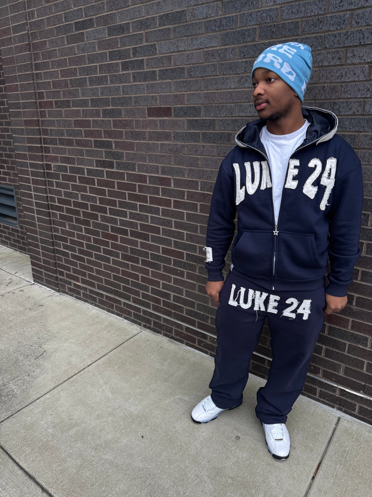 “Luke 24” Sets