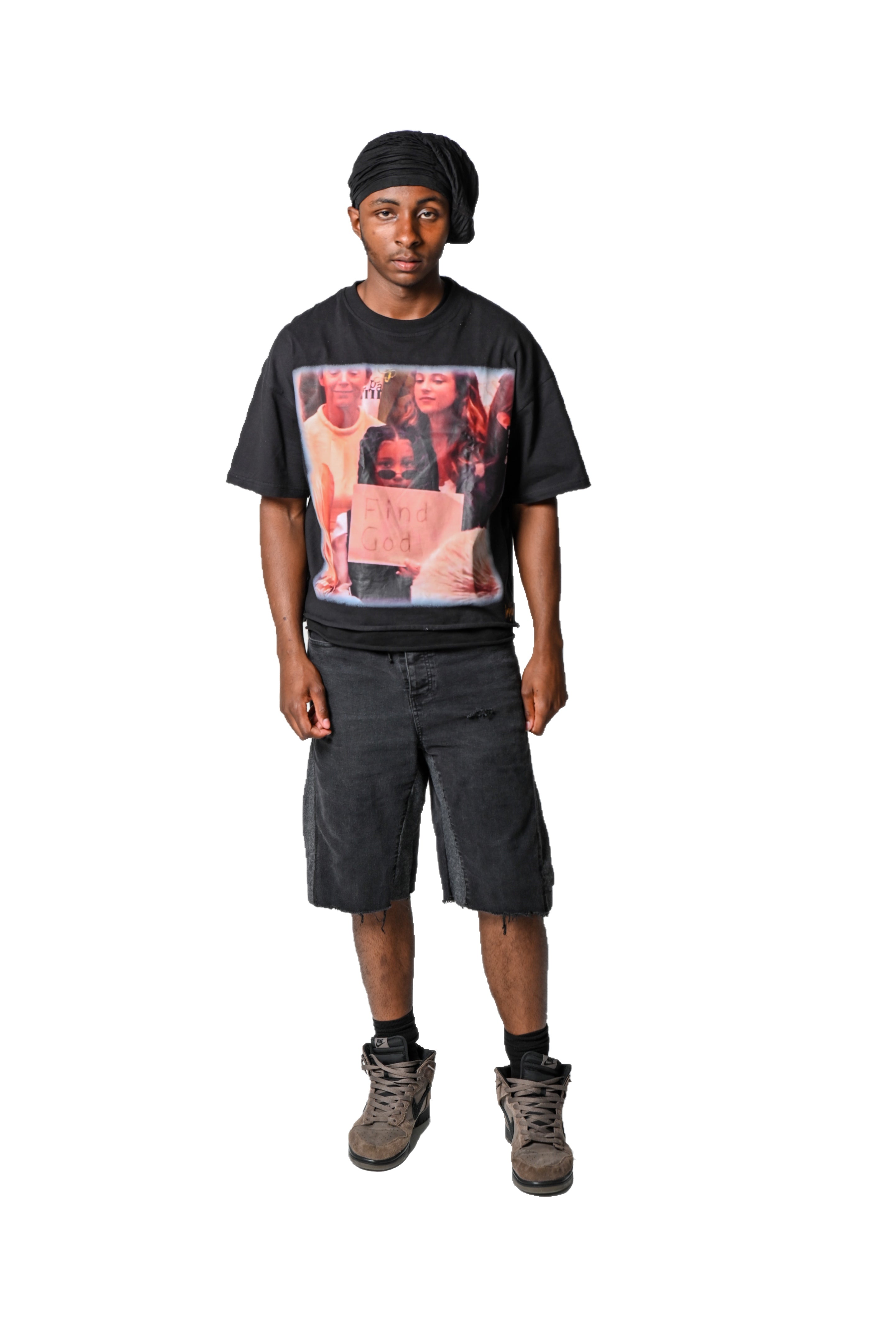 Encuentra la camiseta de Dios